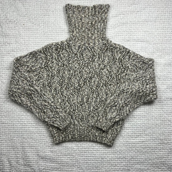 Vintage Knit Mohair Turtleneck Sweater - Picture 6 of 7